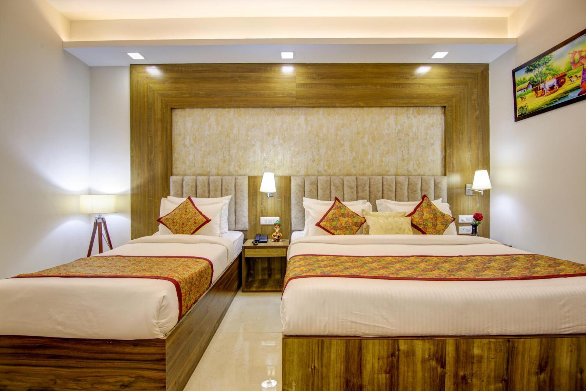 Luxury Near Igi Airport With Free Airport Transsfer New Delhi