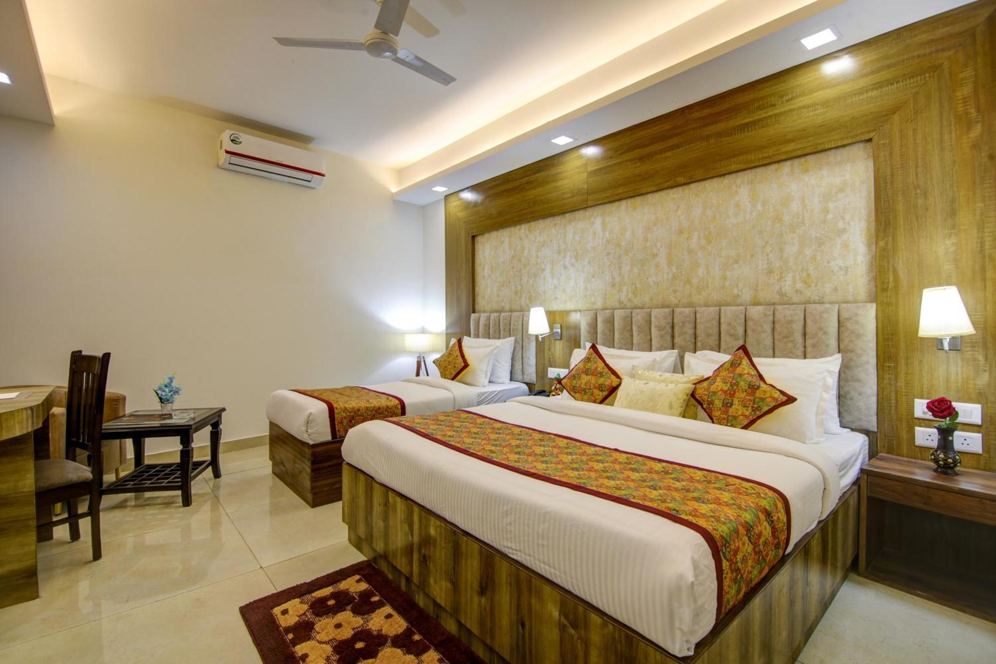 Luxury Near Igi Airport With Free Airport Transsfer Hotel 4*
